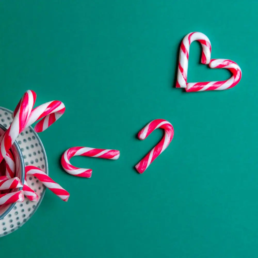 4E’s Novelty 100pc Mini Candy Canes Bulk - Individually Wrapped Classic Peppermint Flavor