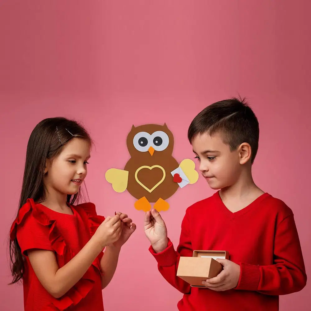 4Eโs Novelty 12-Pack Owl Magnet Valentine Crafts โ Fun DIY Foam Crafts for Kidsโ Classroom
