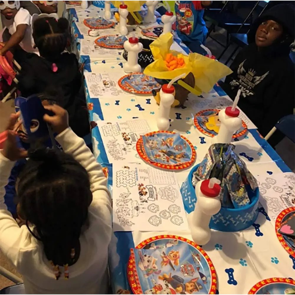 4E’s Novelty 6 Pack Dog Bone Cups with Straws – 14oz Bone Shaped Cups for Dog Themed Parties - Party Favors