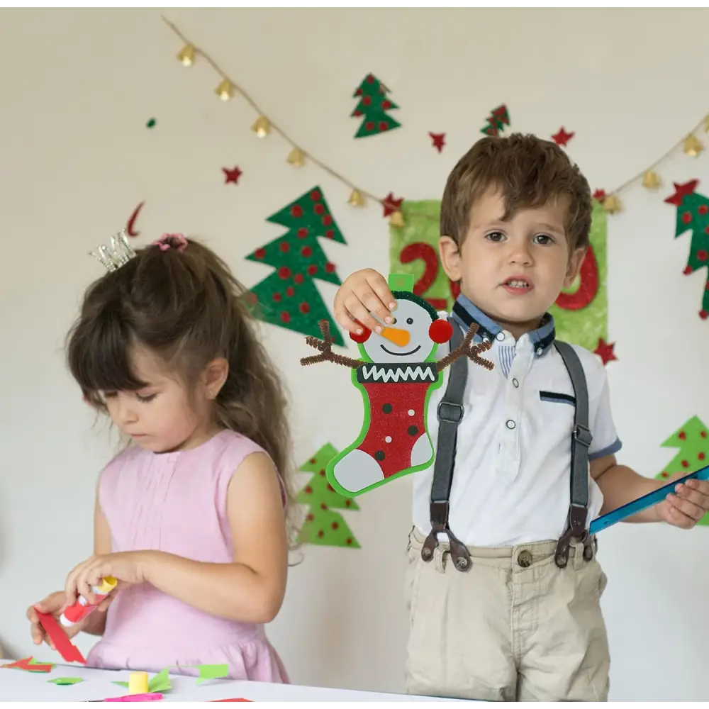 4E’s Novelty Foam Christmas Snowman Stocking Ornament Craft (12 Pack) - Christmas Crafts for Kids DIY Stocking Ornament