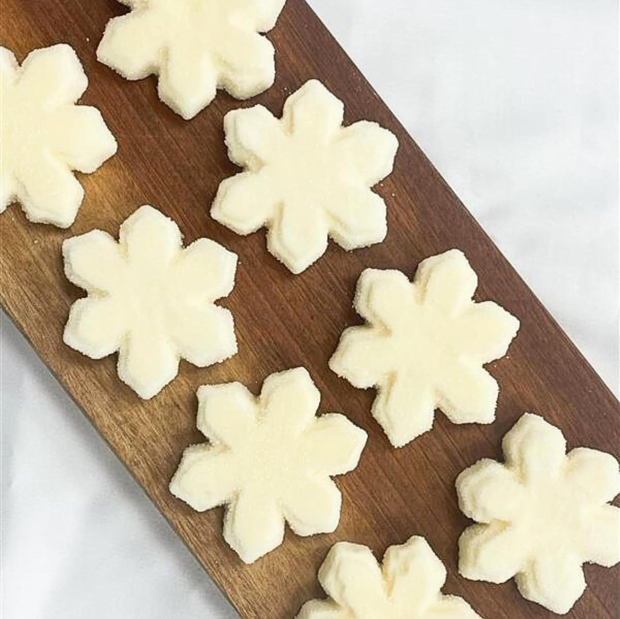 4E’s Novelty 15 Count Snowflake Marshmallows Hot Cocoa Toppers