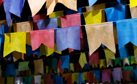How to Make Your Own Party Banners and Signs