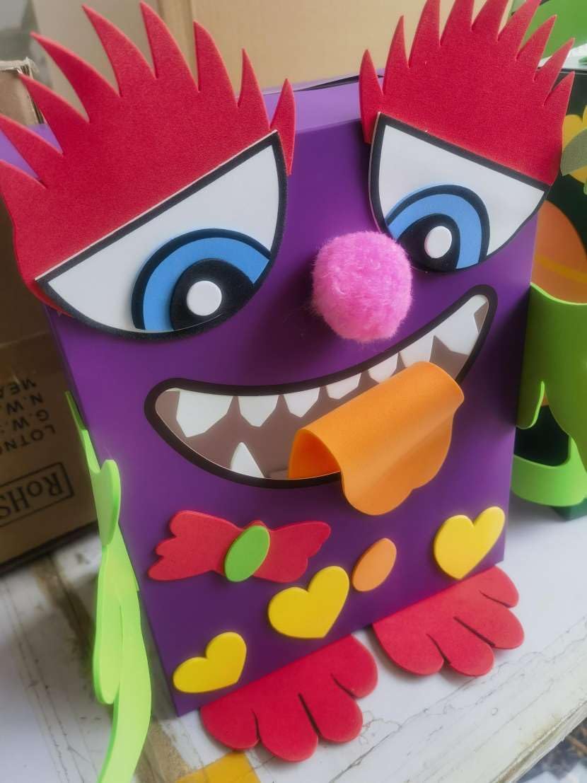 4E's Novelty DIY Monster Valentine Mailbox Kit – Creative Kids’ Craft for School Projects