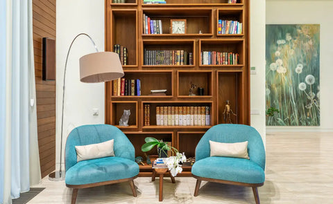 Setting Up a Cozy Corner for Small Gatherings