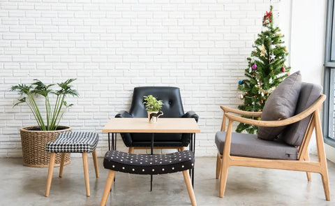 Setting Up a Cozy Corner for Small Gatherings