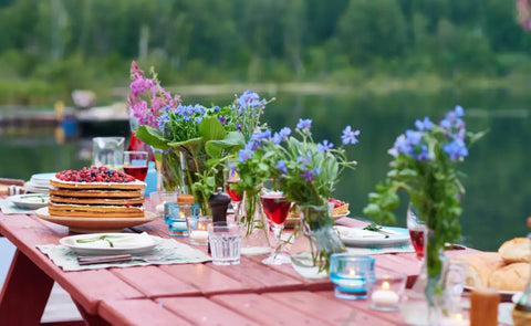 How to Host a Garden Party