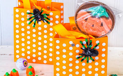Halloween Treat Bags and Favors Ideas
