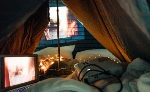 How to Host a Movie Night Party at Home