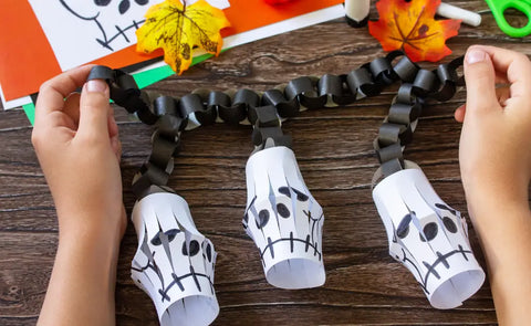 How to Make Halloween Garland