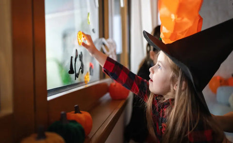 Halloween Window Decoration Ideas
