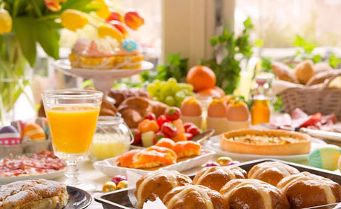 List of Ideas for Hosting a Themed Brunch