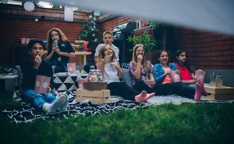 How to Host a Movie Night Party at Home