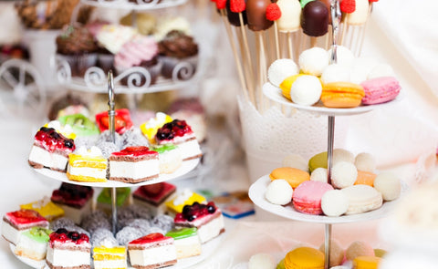 How to Set Up a DIY Candy Bar