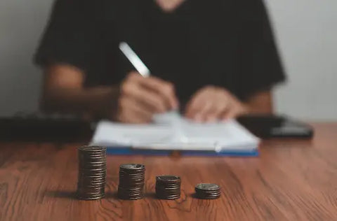 How to Plan a Budget-Friendly Home Party