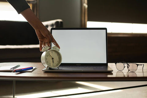 Balancing Screen Time with Schoolwork